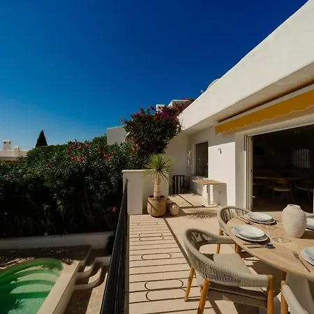 Modern Townhouse With Private Heated Pool Near Cabopino In Artola, בית נופש *