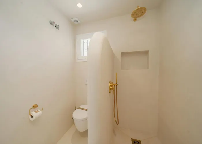 Modern Townhouse With Private Heated Pool Near Cabopino In Artola, *